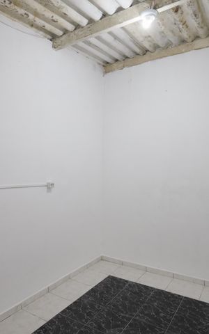 Casa para alugar com 48m², 1 quarto e sem vagaSala / Cozinha 