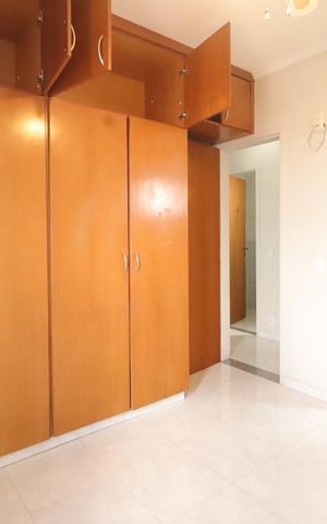 Apartamento para alugar com 76m², 2 quartos e 2 vagas