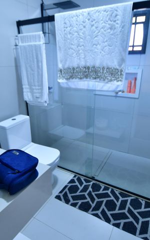 Casa para alugar com 300m², 3 quartos e 4 vagasBanheiro