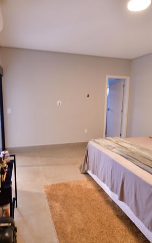 Casa para alugar com 300m², 3 quartos e 4 vagasQuarto 3 - Suíte