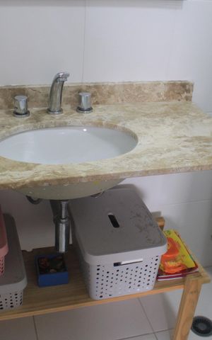 Apartamento à venda com 72m², 2 quartos e 1 vagaBanheiro Social