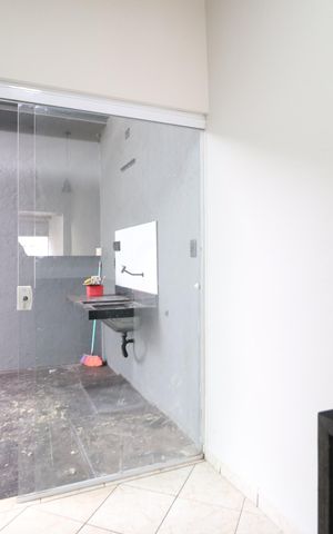 Casa para alugar com 70m², 2 quartos e 2 vagasCozinha