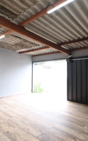 Casa para alugar com 70m², 2 quartos e 2 vagasGaragem
