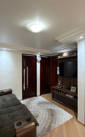 Apartamento à venda com 42m², 2 quartos e 1 vaga Apartamento à venda com 42m², 2 quartos e 1 vagaSala