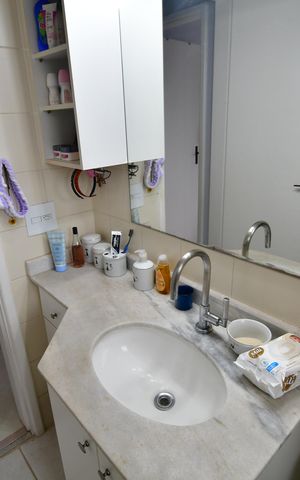 Apartamento à venda com 65m², 2 quartos e 2 vagasBanheiro
