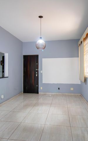 Apartamento para alugar com 60m², 2 quartos e 2 vagasSala
