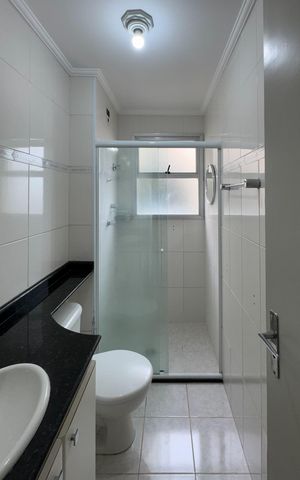 Apartamento à venda com 67m², 3 quartos e 1 vaga Apartamento à venda com 67m², 3 quartos e 1 vagaBanheiro Social