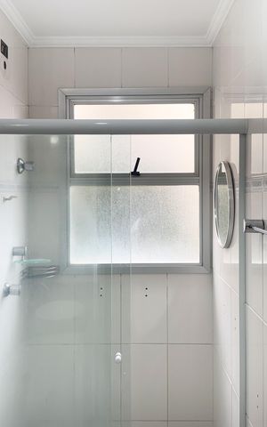 Apartamento à venda com 67m², 3 quartos e 1 vaga Apartamento à venda com 67m², 3 quartos e 1 vagaBanheiro Social