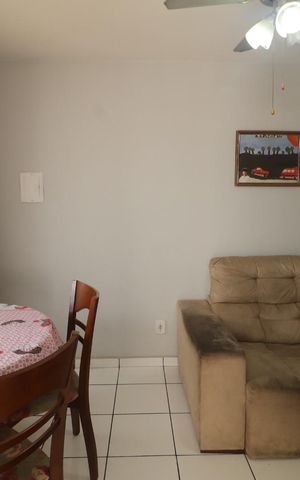Casa à venda com 41m², 3 quartos e 1 vaga