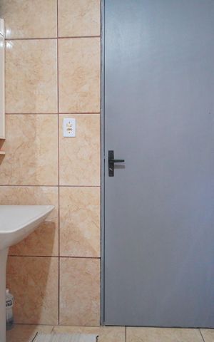 Casa à venda com 70m², 1 quarto e 1 vagaBanheiro