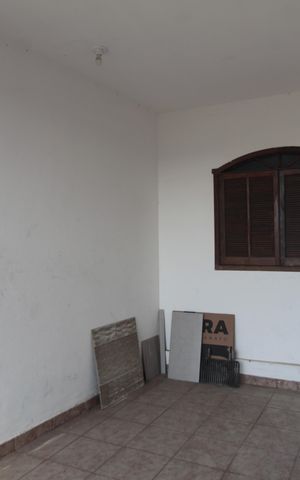 Casa para alugar com 221m², 4 quartos e 8 vagasGaragem