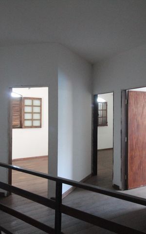 Casa para alugar com 221m², 4 quartos e 8 vagasHall dos Quartos