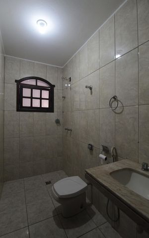Casa para alugar com 221m², 4 quartos e 8 vagasBanheiro Social 2