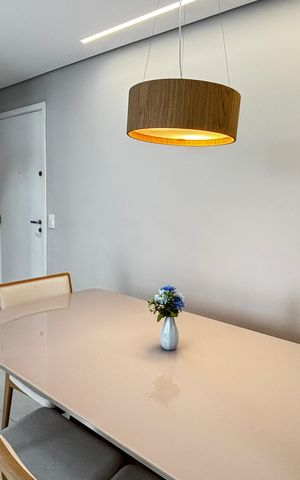 Apartamento à venda com 50m², 2 quartos e 1 vaga Apartamento à venda com 50m², 2 quartos e 1 vagaSala