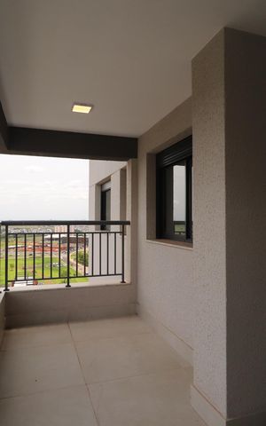 Apartamento para alugar com 86m², 2 quartos e 2 vagasVaranda