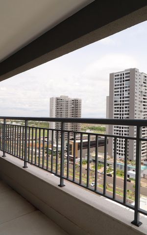 Apartamento para alugar com 86m², 2 quartos e 2 vagasVaranda