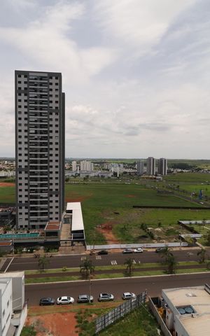 Apartamento para alugar com 86m², 2 quartos e 2 vagasVista