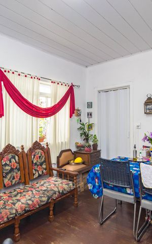 Casa de condomínio à venda com 55m², 2 quartos e sem vaga Casa de condomínio à venda com 55m², 2 quartos e sem vagaSala