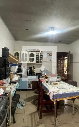 Casa à venda com 270m², 3 quartos e 2 vagas