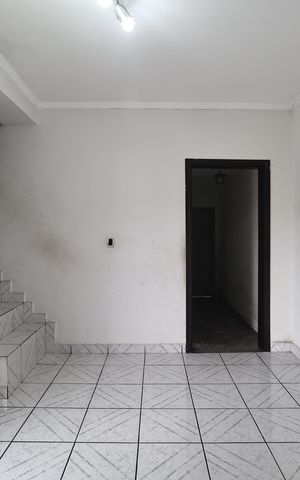 Casa para alugar com 160m², 2 quartos e 2 vagas Casa para alugar com 160m², 2 quartos e 2 vagasCozinha