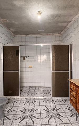Casa para alugar com 160m², 2 quartos e 2 vagas Casa para alugar com 160m², 2 quartos e 2 vagasBanheiro da Suíte