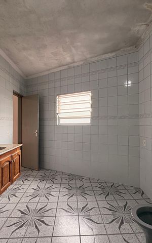 Casa para alugar com 160m², 2 quartos e 2 vagas Casa para alugar com 160m², 2 quartos e 2 vagasBanheiro da Suíte