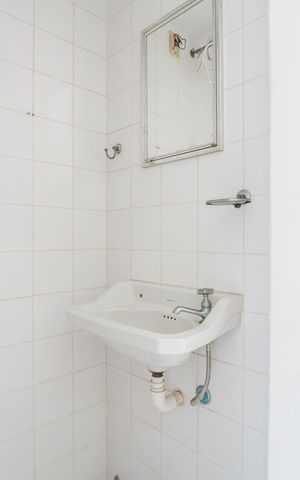 Casa à venda com 150m², 4 quartos e sem vaga Casa à venda com 150m², 4 quartos e sem vagaCobertura