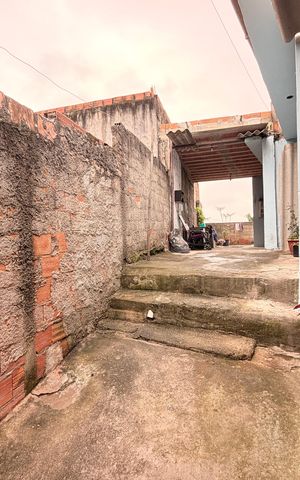 Casa à venda com 151m², 2 quartos e 1 vagaGaragem
