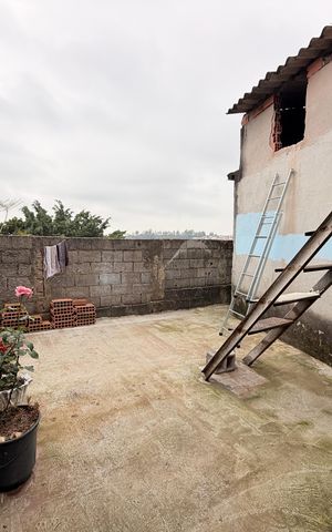 Casa à venda com 151m², 2 quartos e 1 vagaQuintal