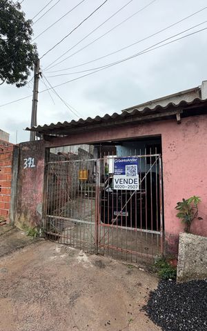 Casa à venda com 151m², 2 quartos e 1 vagaFachado