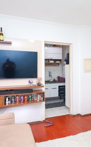 Apartamento à venda com 50m², 2 quartos e 1 vaga Apartamento à venda com 50m², 2 quartos e 1 vagaSala