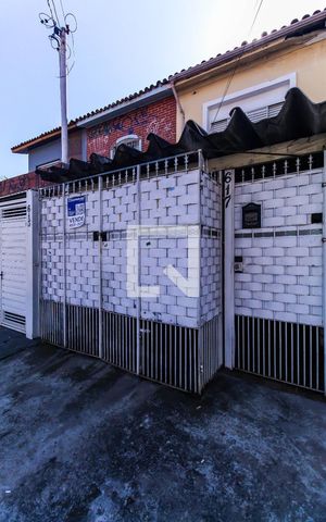 Casa para alugar com 80m², 3 quartos e 1 vaga