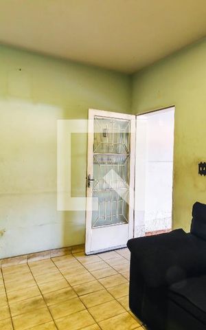 Casa para alugar com 80m², 3 quartos e 1 vaga