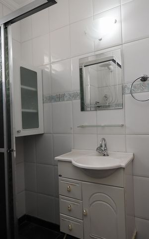 Apartamento para alugar com 78m², 3 quartos e sem vagaBanheiro 