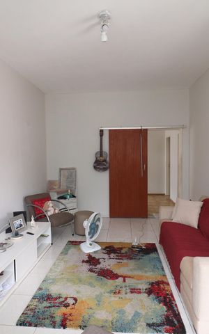 Casa para alugar com 135m², 2 quartos e 2 vagasSala