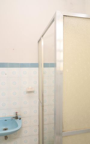 Casa para alugar com 135m², 2 quartos e 2 vagasBanheiro de serviço