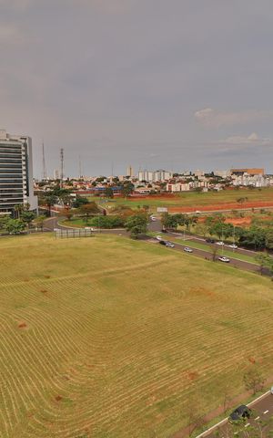 Apartamento para alugar com 64m², 2 quartos e 2 vagasVista