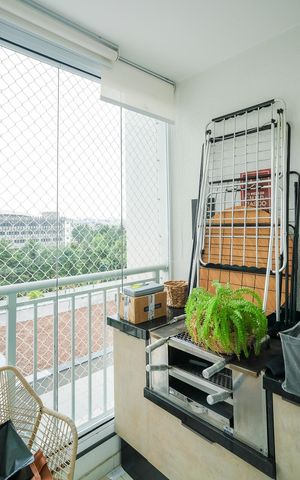 Apartamento para alugar com 69m², 2 quartos e 1 vagaVaranda
