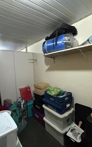 Casa à venda com 50m², 6 quartos e 2 vagasQuarto 3