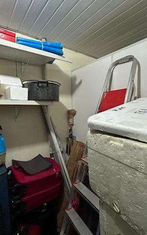 Casa à venda com 50m², 6 quartos e 2 vagasQuarto 4