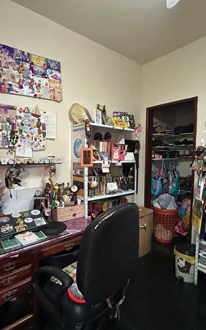 Casa à venda com 50m², 6 quartos e 2 vagasQuarto 6