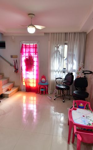 Casa de condomínio para alugar com 69m², 2 quartos e 1 vagaSala