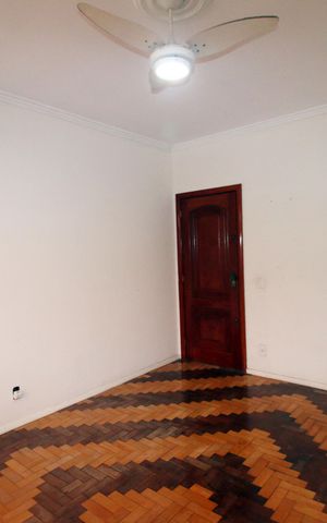 Apartamento para alugar com 86m², 2 quartos e 1 vagaSala