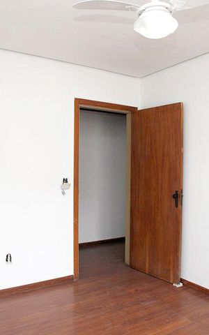 Apartamento à venda com 280m², 3 quartos e 4 vagasQuarto 2