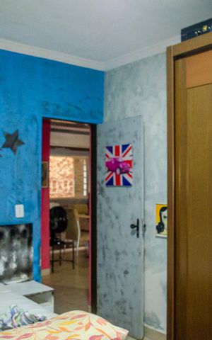 Casa à venda com 105m², 2 quartos e 3 vagas