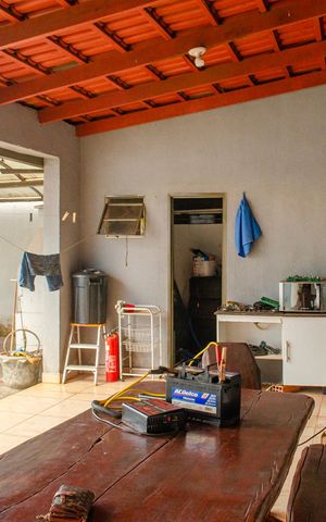 Casa à venda com 105m², 2 quartos e 3 vagas