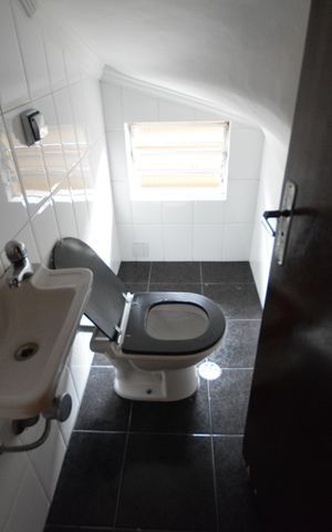 Casa para alugar com 117m², 3 quartos e 2 vagasLAVABO 