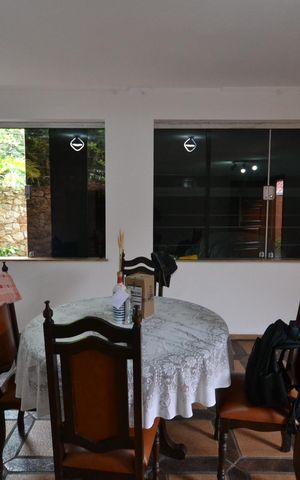 Casa para alugar com 261m², 7 quartos e 5 vagasSala