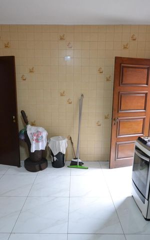 Casa para alugar com 261m², 7 quartos e 5 vagasCozinha