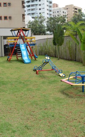 Apartamento para alugar com 133m², 3 quartos e 2 vagasÁrea comum - Playground